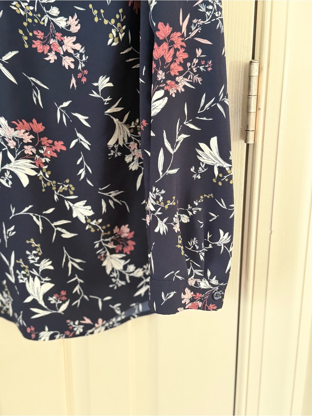 Hilary Radley Navy Floral Long Sleeve Blouse Top Size XXL Plus Size Career Casua - Picture 7 of 10